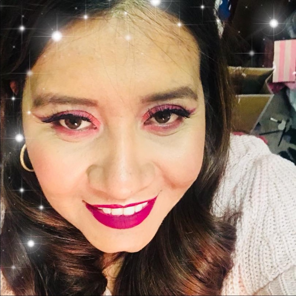 Meet your Posher, Maria g